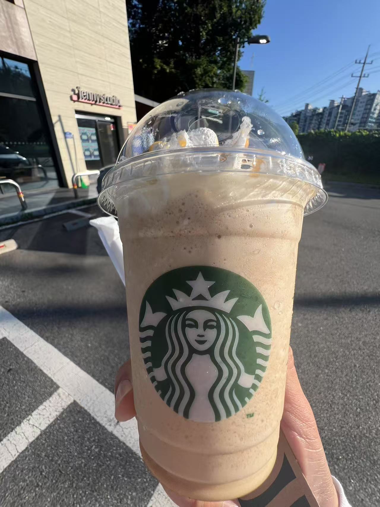 Starbucks Café Brûlée Frappuccino Side View